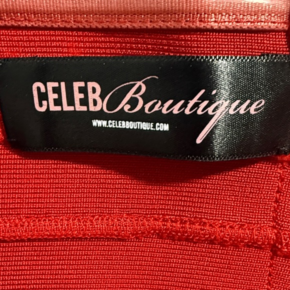 Celeb Boutique Elegant Red Strapless Dress - Picture 4 of 7